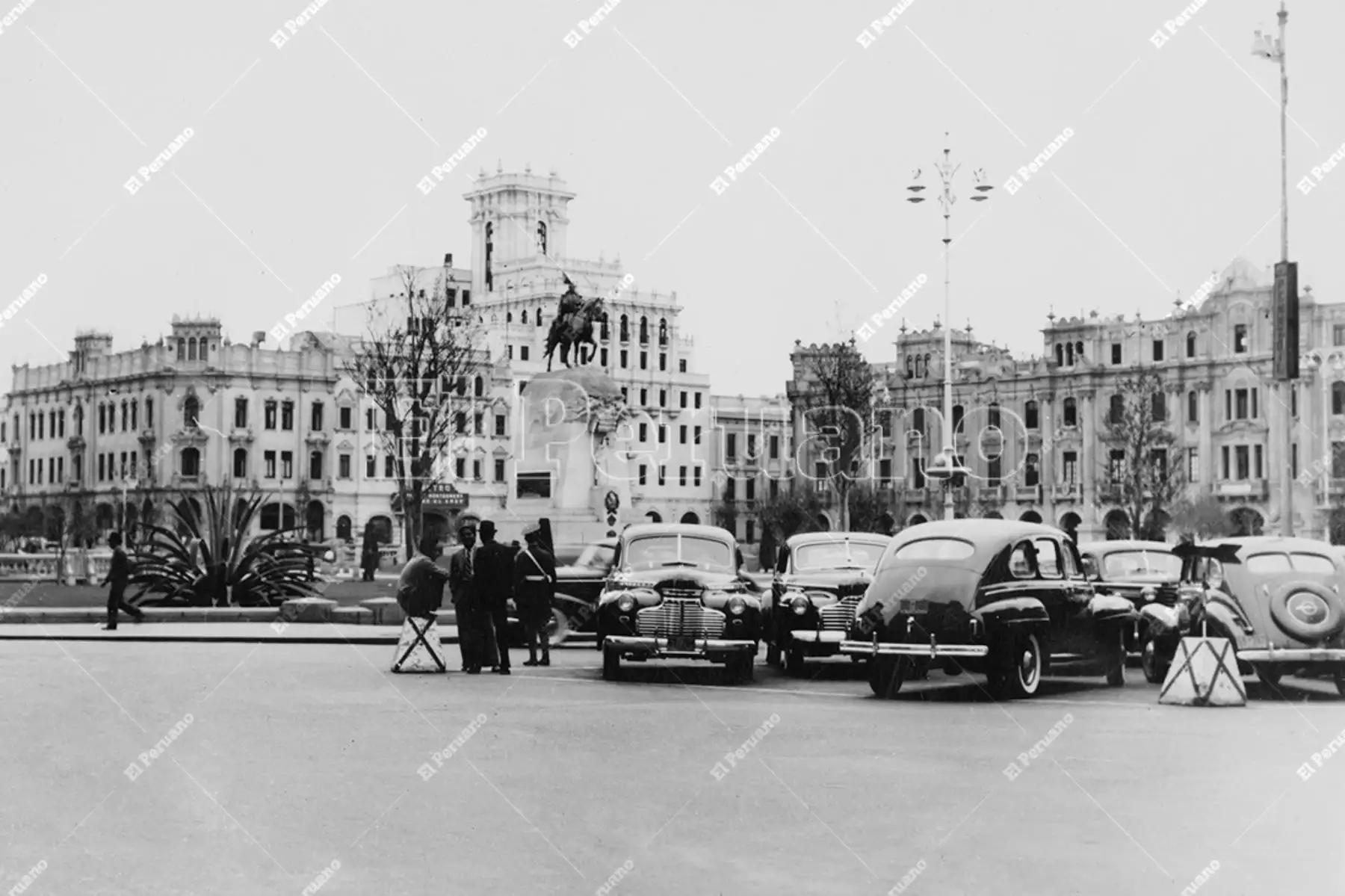 Vista parcial de la Plaza San Martín (1945). Foto: Archivo Histórico de El Peruano