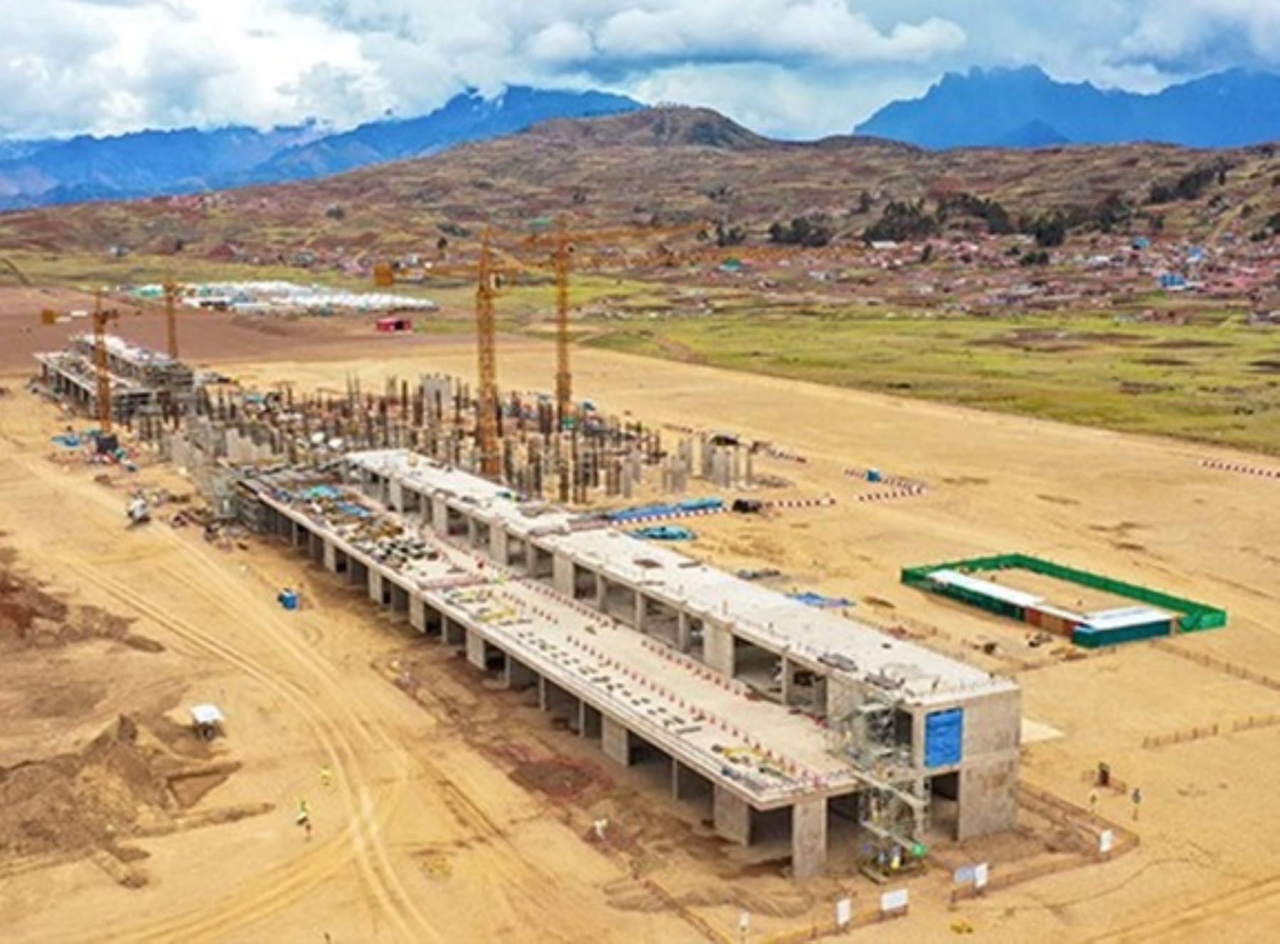 MTC destacó el avance de las obras de construcción del terminal de pasajeros del futuro aeropuerto de Chinchero, en Cusco. Foto: ANDINA/difusión.