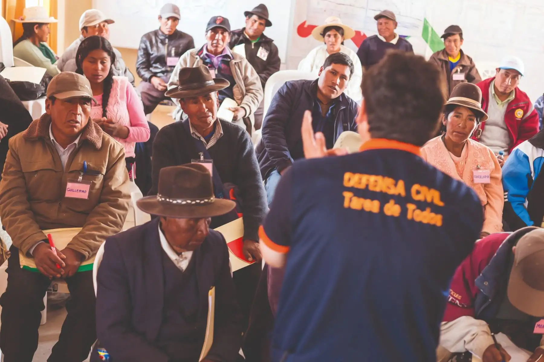 Estas plataformas de servicios, equipadas con acceso a internet, tópico y sala multiusos permiten que diversas entidades brinden atenciones médicas, orientación para prevenir y mitigar el impacto de las lluvias y capacitación. Foto: ANDINA/Programa PAIS.