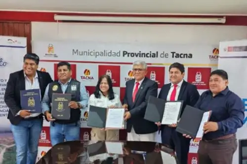 Con la orientación y acompañamiento técnico permanente del Ministerio del Ambiente, a través de la Unidad Ejecutora 003: Gestión Integral de la Calidad Ambiental (GICA), la Municipalidad Provincial de Tacna y cuatro distritos de su jurisdicción trabajarán articuladamente en el mejoramiento de la gestión de los residuos sólidos en esa zona del país.