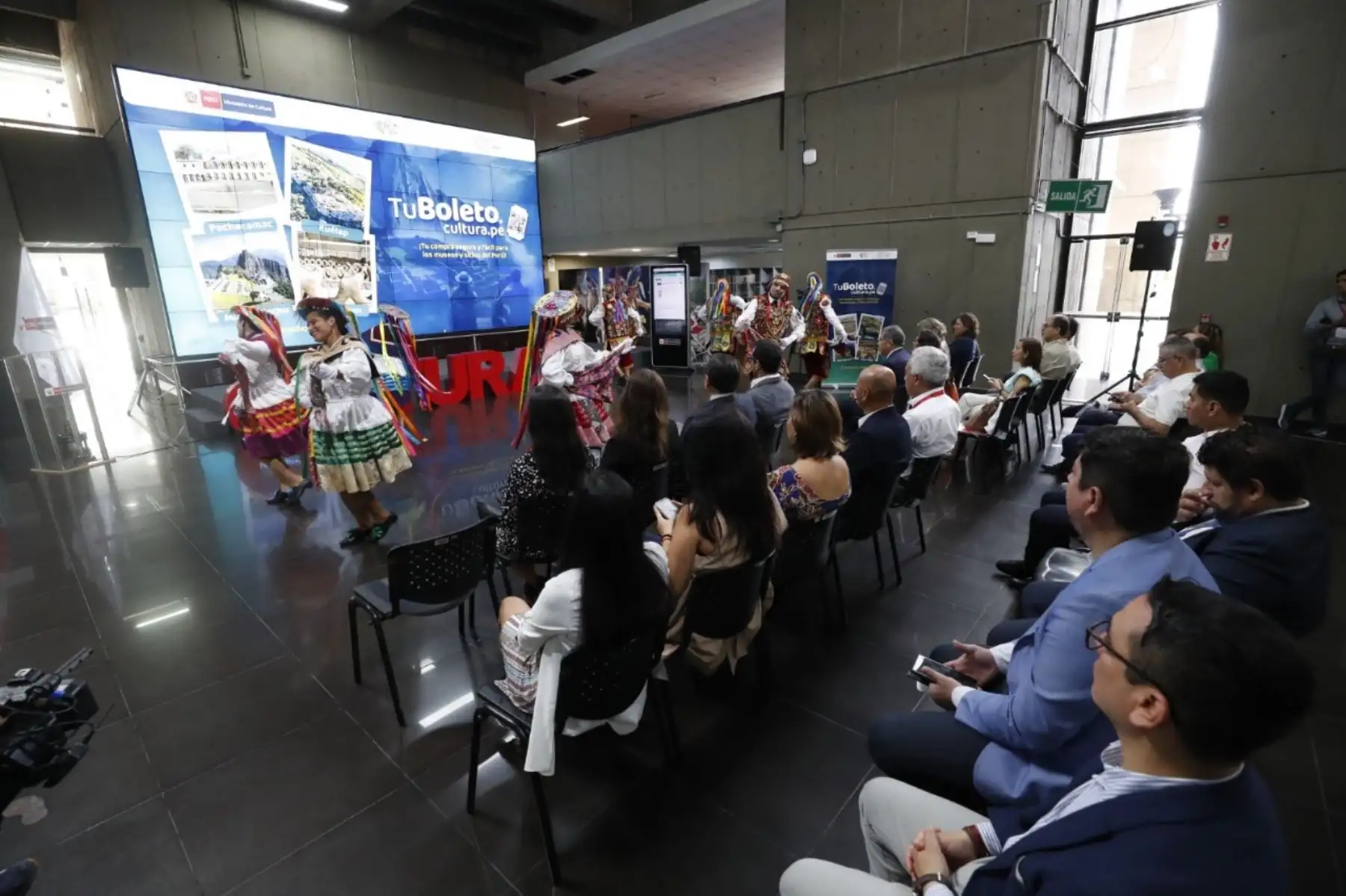 Leslie Urteaga, Ministra de Cultura anuncia que las entradas para Machupicchu estara disponibles en la plataforma. Foto: ANDINA/ Ministerio Cultura