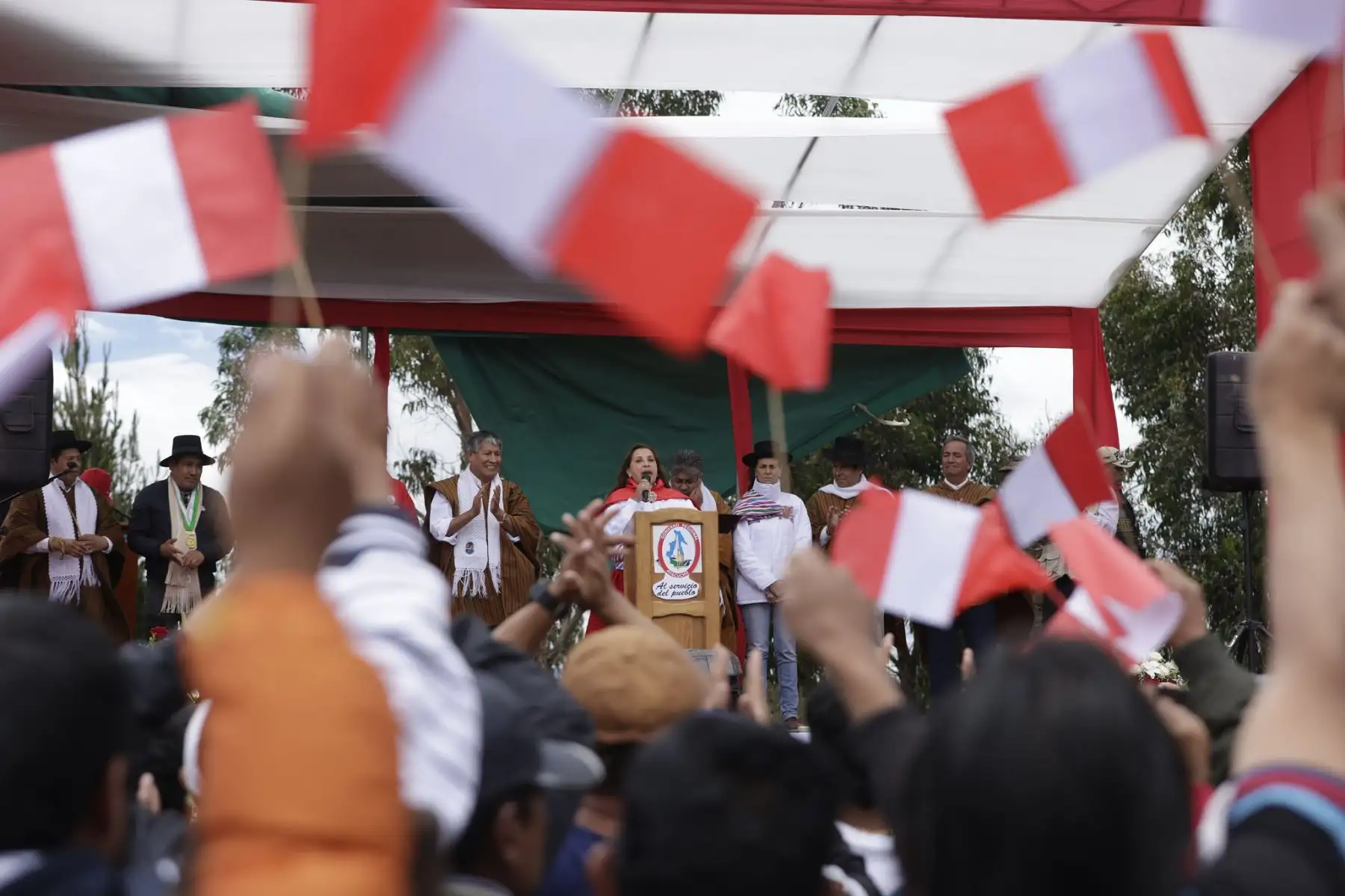 Presidenta Dina Boluarte participa en el inicio de obra del asfaltado de carretera en los distritos de Chiara, Los Morochucos y Vinchos de las provincias de Huamanga y Cangallo en Ayacucho.
Foto: ANDINA/Prensa Presidencia