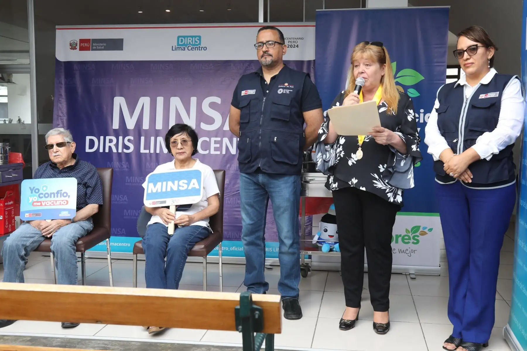 MINSA inicia campaña de vacunación para grupos de riesgo como mayores de 60 años, personal de salud, gestantes y pacientes con enfermedad crónica con la vacuna monovalente.
Foto: Minsa