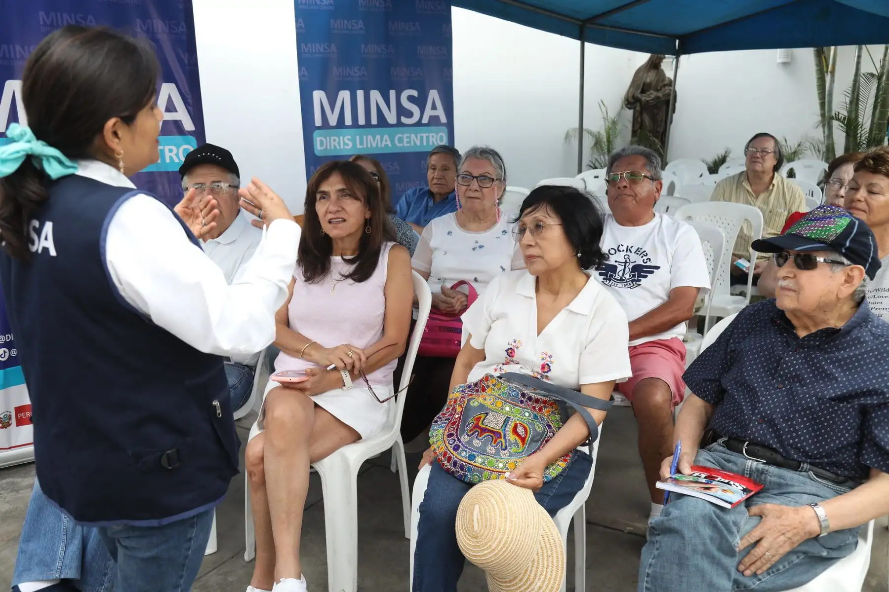 MINSA inicia campaña de vacunación para grupos de riesgo como mayores de 60 años, personal de salud, gestantes y pacientes con enfermedad crónica con la vacuna monovalente.
Foto: Minsa