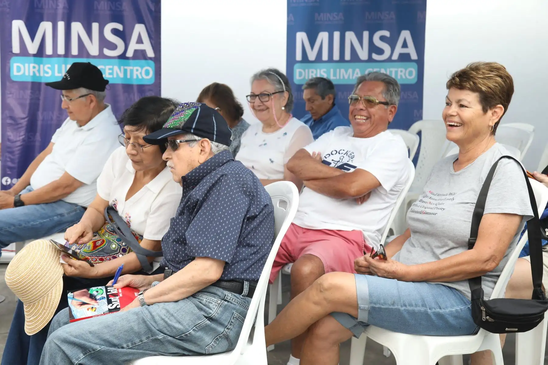 MINSA inicia campaña de vacunación para grupos de riesgo como mayores de 60 años, personal de salud, gestantes y pacientes con enfermedad crónica con la vacuna monovalente.
Foto: Minsa