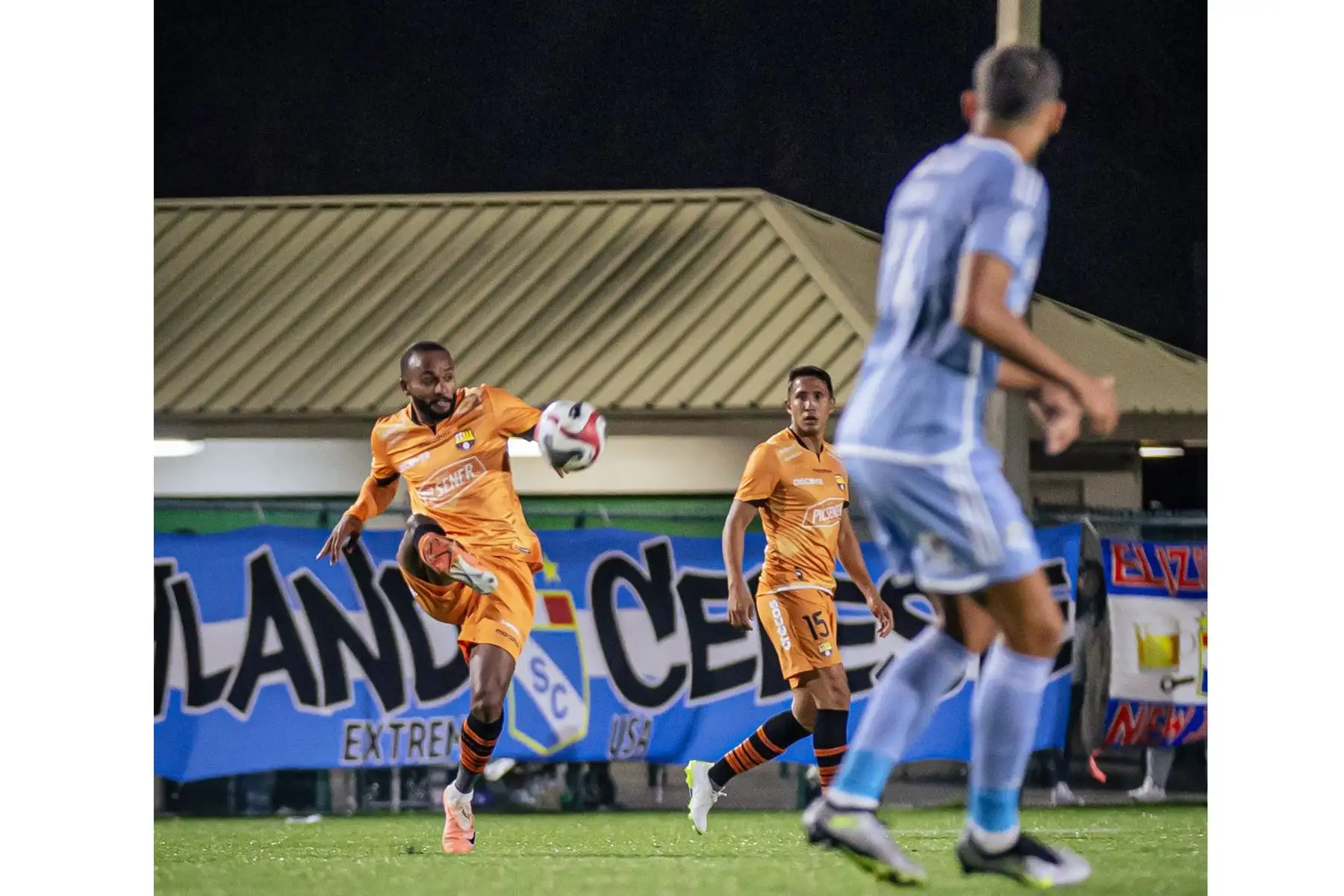 Sporting Cristal se enfrenta al Barcelona de Ecuador en un partido  amistoso internacional  en Miami (Estados Unidos).
Foto: @BarcelonaSC