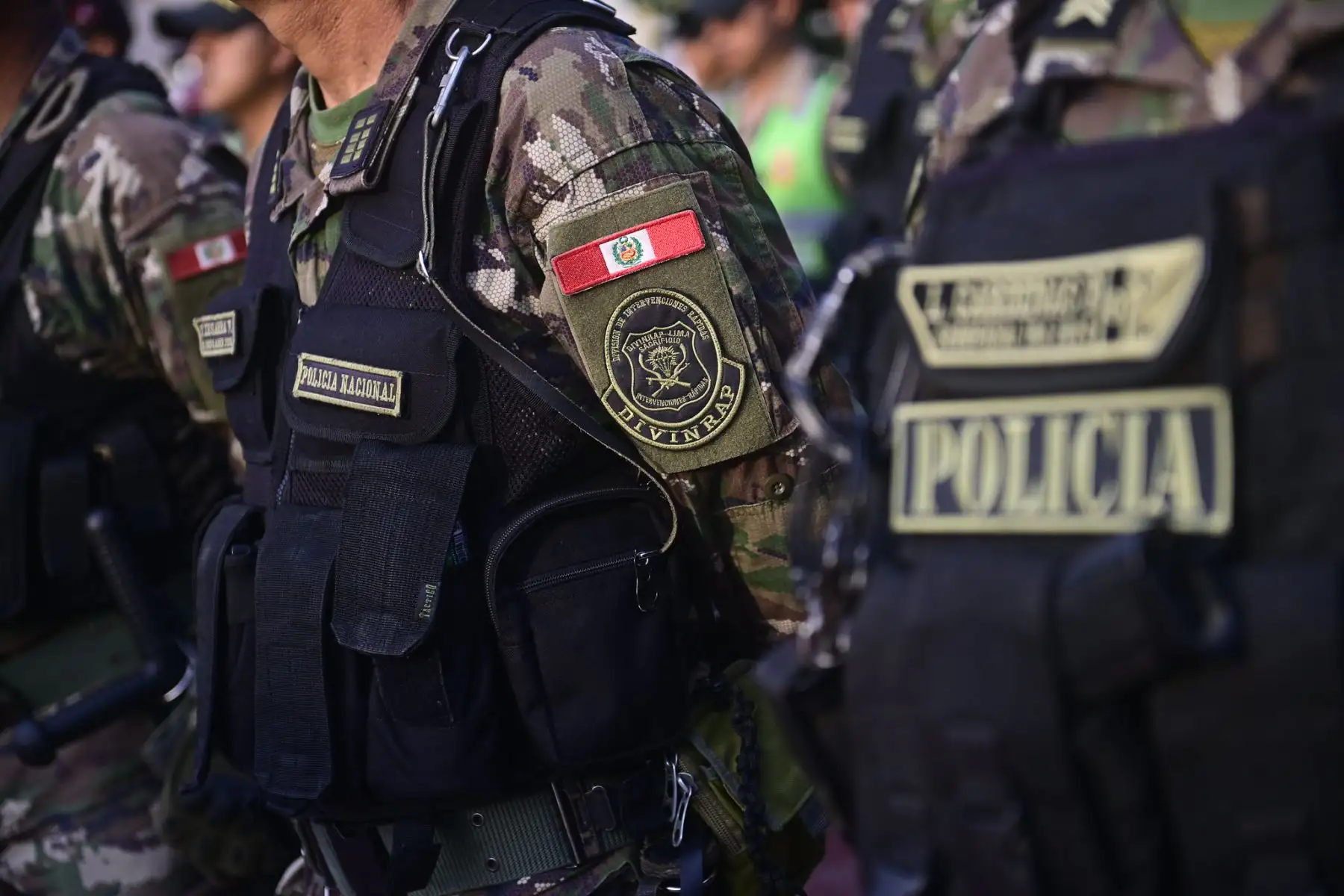 El ministro del Interior, Víctor Torres Falcón, anunció hoy el incremento de 150 efectivos para San Martín de Porres (SMP) con la finalidad de reforzar la seguridad ciudadana en este importante distrito de la capital, tras culminar el estado de emergencia en esta zona de Lima.
Foto: Mininter