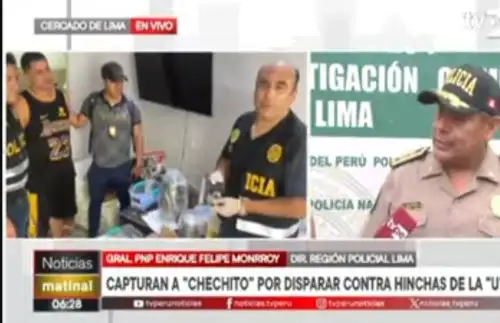 Policía Nacional incautó el arma de fuego con el que alias Chechito disparó a hinchas de Universitario, entre ellos una mujer. Imagen: Captura tv