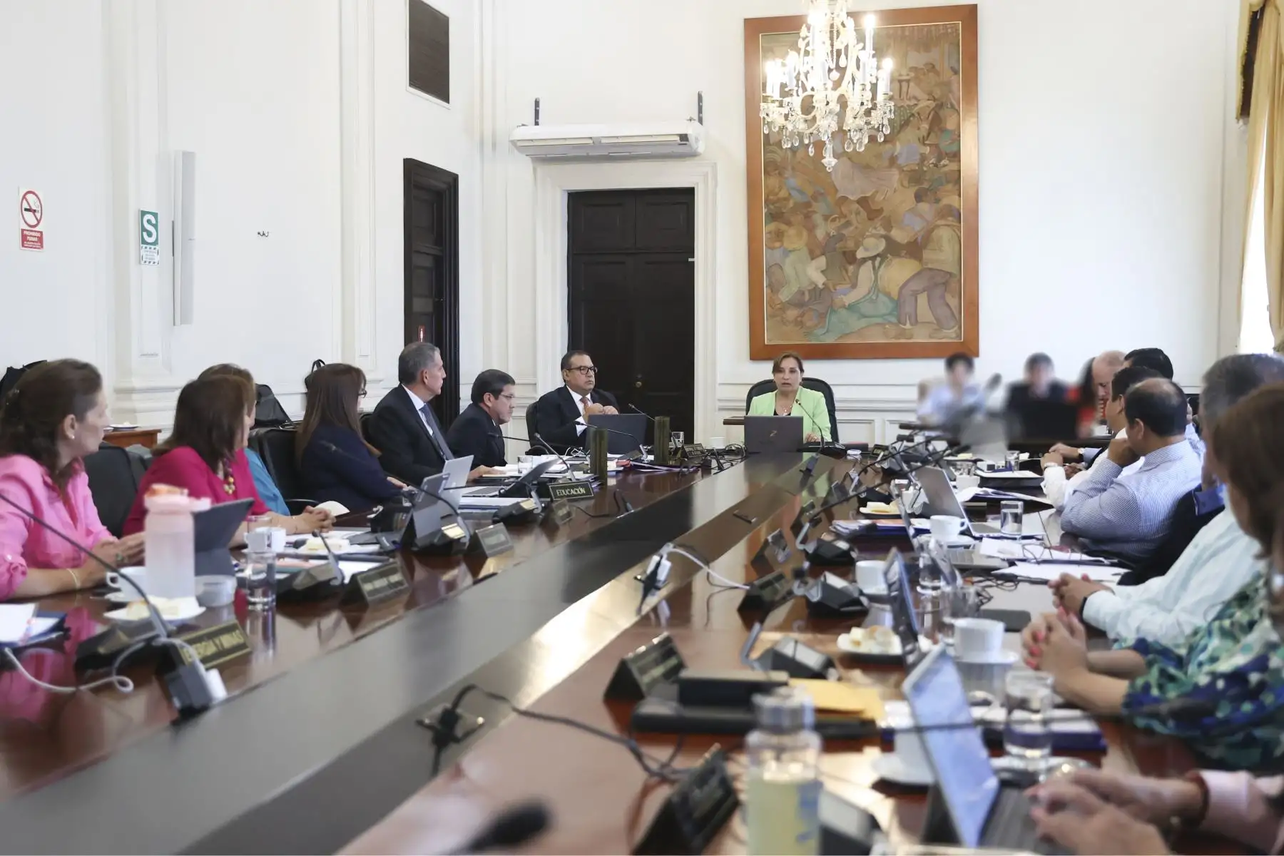 Presidenta Dina Boluarte encabeza sesión del Consejo de Ministros. Foto: ANDINA/ Prensa presidencia