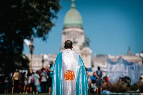 Argentina vive su primera huelga general desde el 2019.