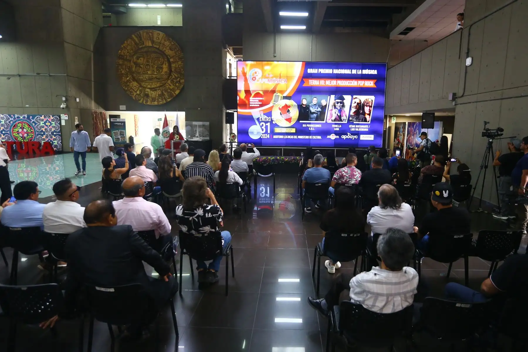 Apdayc y  la Camara Peruana de la Música convocan a conferencia de prensa para anunciar los  nominados a los “PREMIOS CAPEMÚSICA 2024 ”, que valora a los mejores exponentes de la música peruana.  
Foto: ANDINA/Eddy Ramos