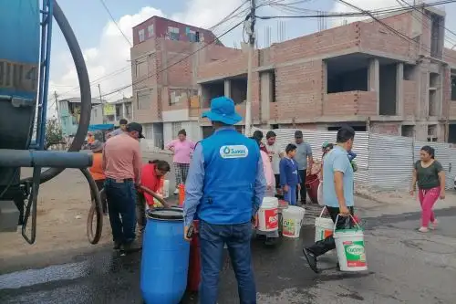 El servicio de agua potable se restablecerá hoy, a las 19:00 horas, de no mediar ningún inconveniente. Foto: ANDINA/Difusión