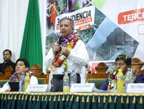 Titular del MTC, Raúl Pérez Reyes, participó en la Tercera Audiencia Descentralizada de la Comisión de Fiscalización y Contraloría del Congreso que se desarrolló en la ciudad de Sandia, región Puno. ANDINA/Difusión