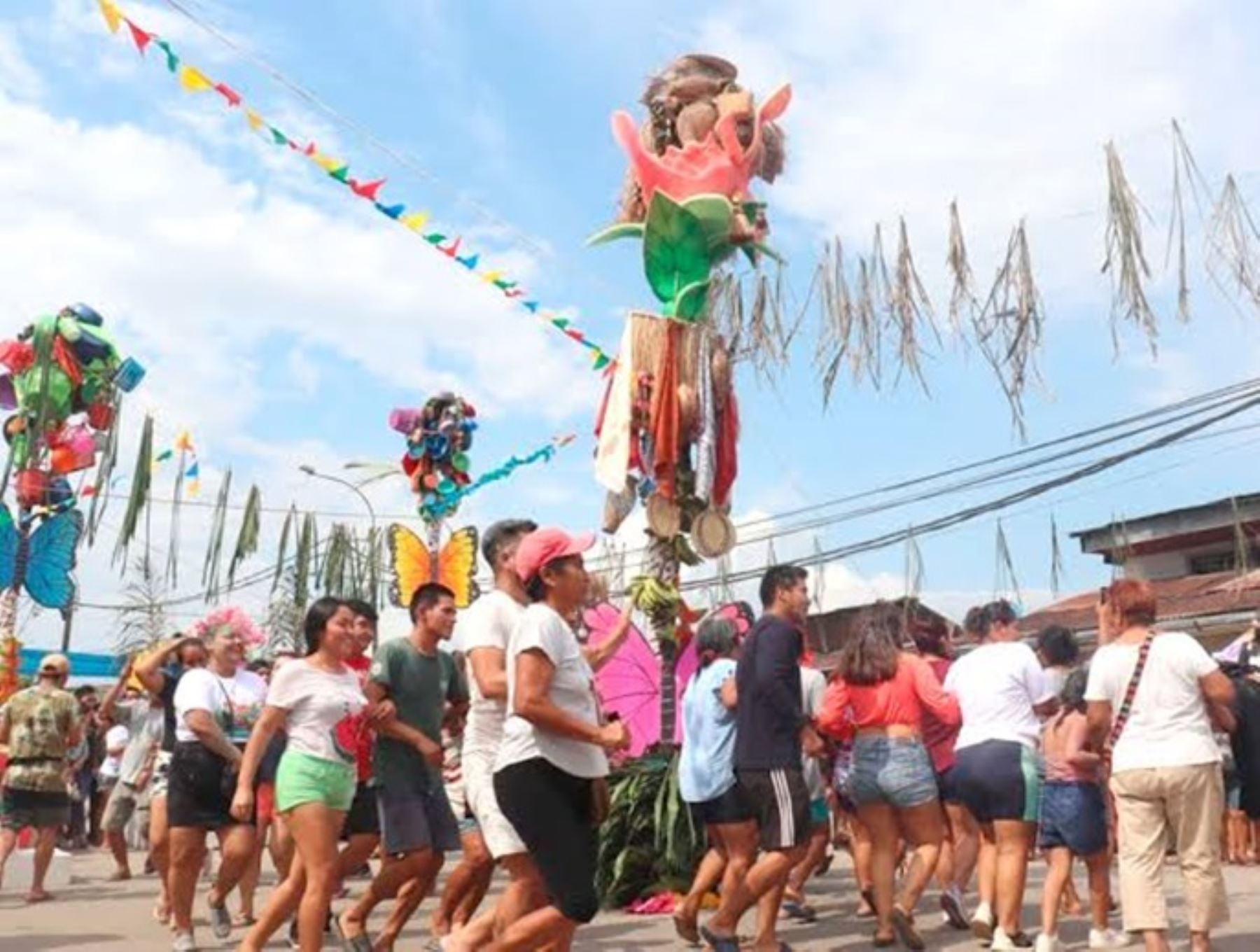 Los loretanos se preparan para celebrar en febrero el Carnaval Popular de Iquitos, una festividad declarada Patrimonio Cultural de la Nación por el Ministerio de Cultura en 2023. ANDINA/Difusión