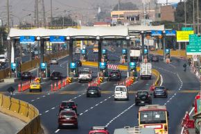 MTC modifica norma para implementar pago automático del peaje sin que vehículo se detenga. Foto: ANDINA/archivo