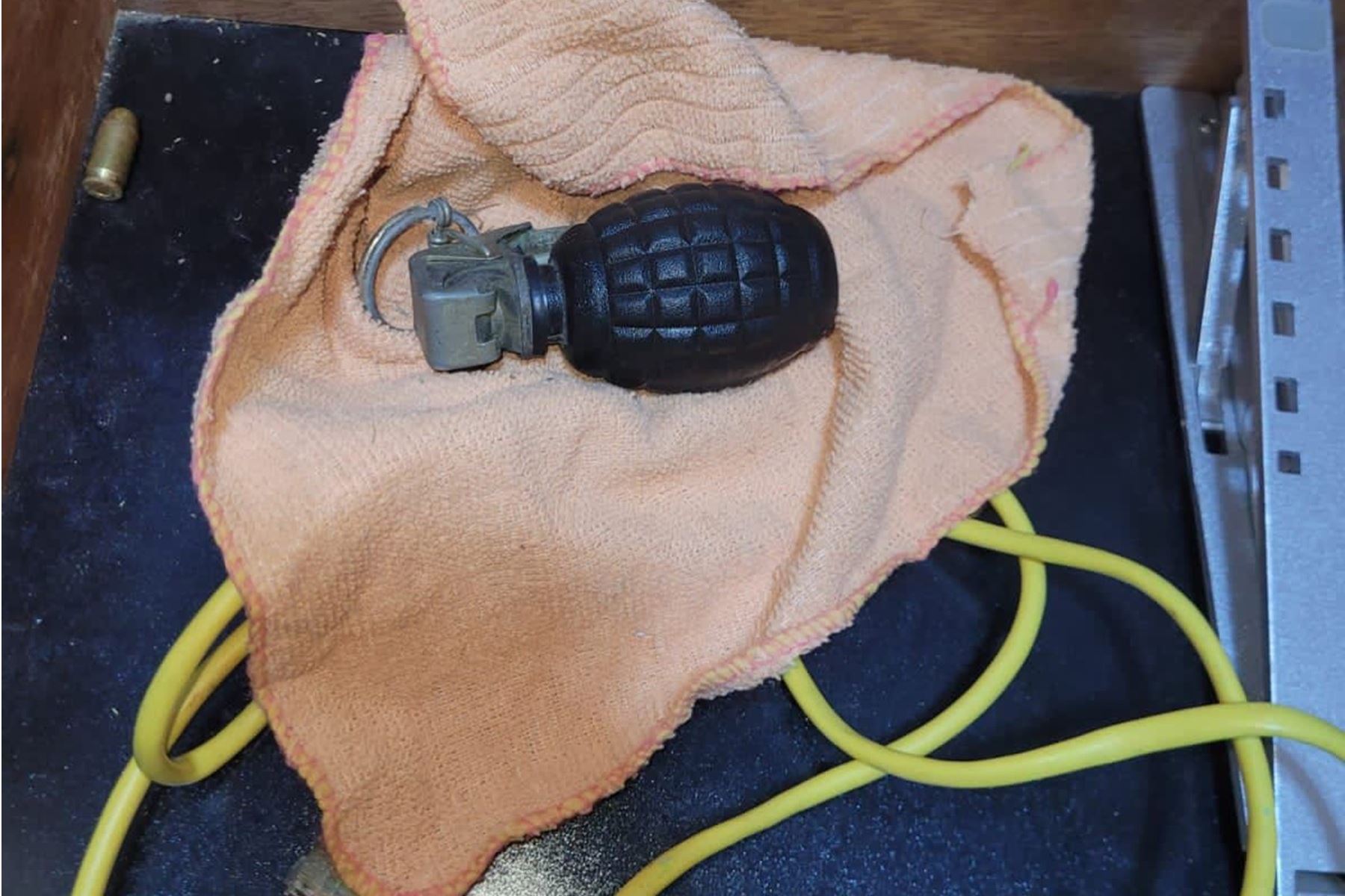 El arma y la granada fueron remitidos a la unidad especializada de la PNP para la respectiva pericia balística y su homologación con otros hechos criminales. Foto: ANDINA/Difusión