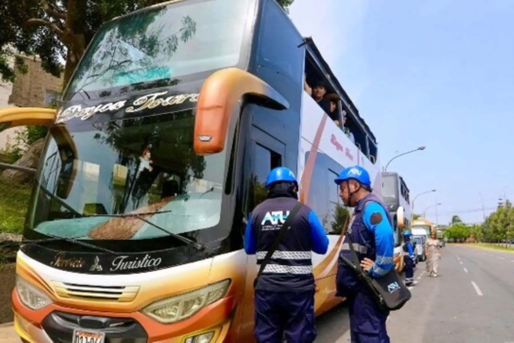 ATU iniciará procedimiento para inhabilitar a los buses panorámicos modificados. Foto: ANDINA/Difusión.