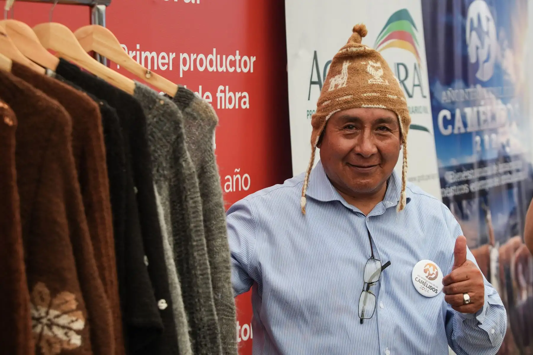 Este lanzamiento es vital para resaltar que el Perú es el primer productor mundial de fibra de alpaca y vicuña, y el país que alberga la mayor población de camélidos en el mundo; superando los 4.5 millones de llamas, alpacas, vicuñas y guanacos, siendo la crianza de estas especies, la principal actividad económica agropecuaria de más de 90 mil familias, con quienes se realiza un trabajo en conjunto.  
Foto: ANDINA/MIDAGRI