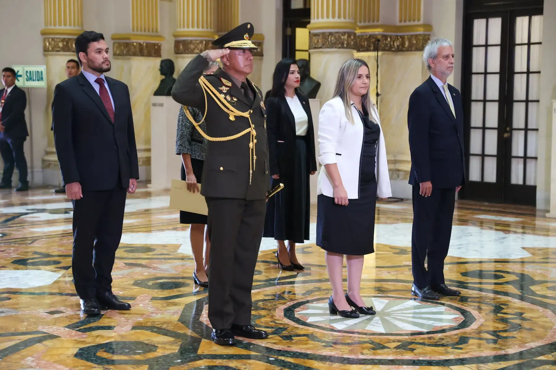 La presidenta de la república, Dina Ercilia Boluarte Zegarra, participó en la presentación de cartas credenciales de embajadores residentes en el Perú.
Foto: ANDINA/Presidencia Perú