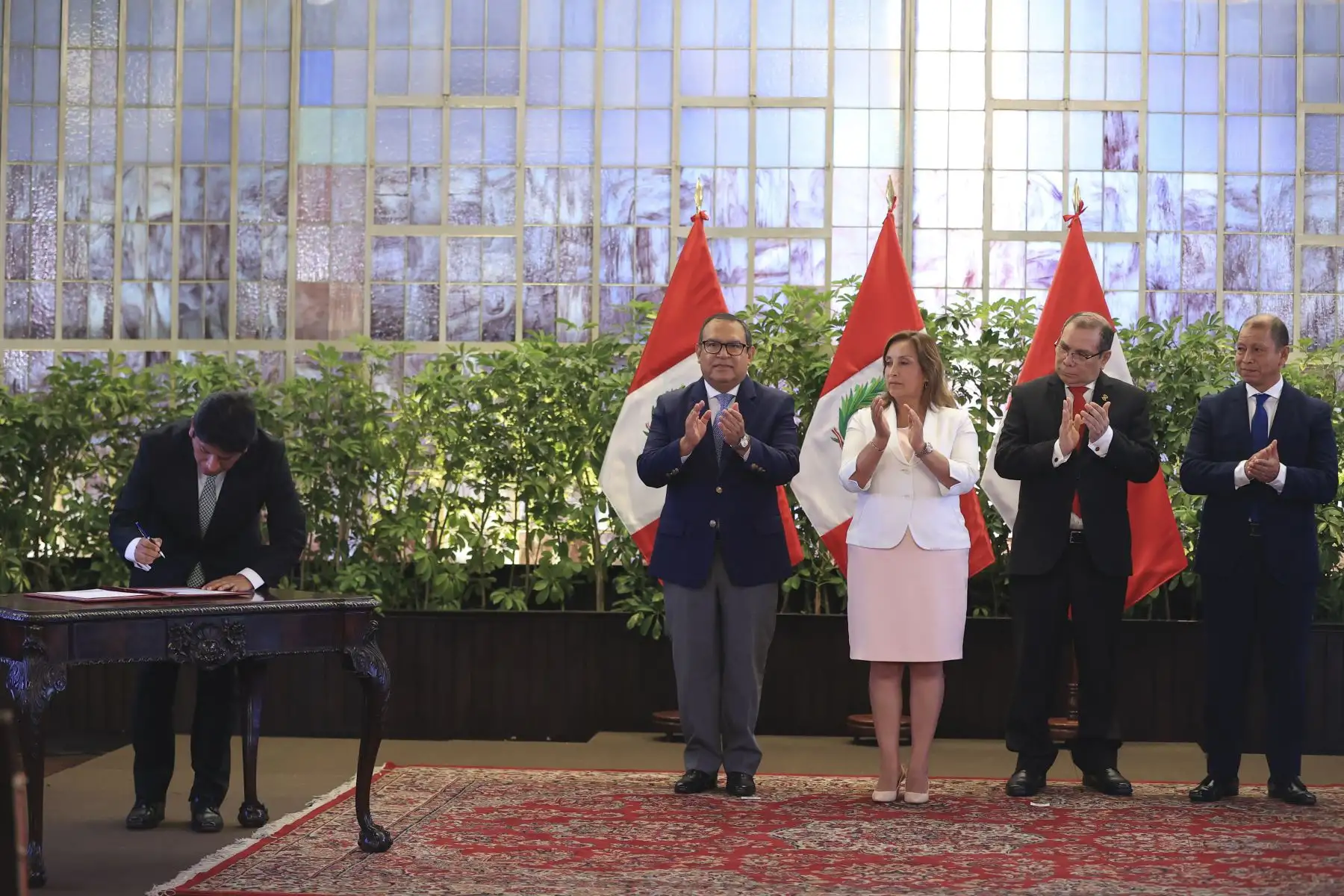 La presidenta de la república, Dina Boluarte Zegarra, participa en la conmemoración del Día de la Lucha contra el Trabajo Forzoso. Foto: ANDINA/Prensa Presidencia