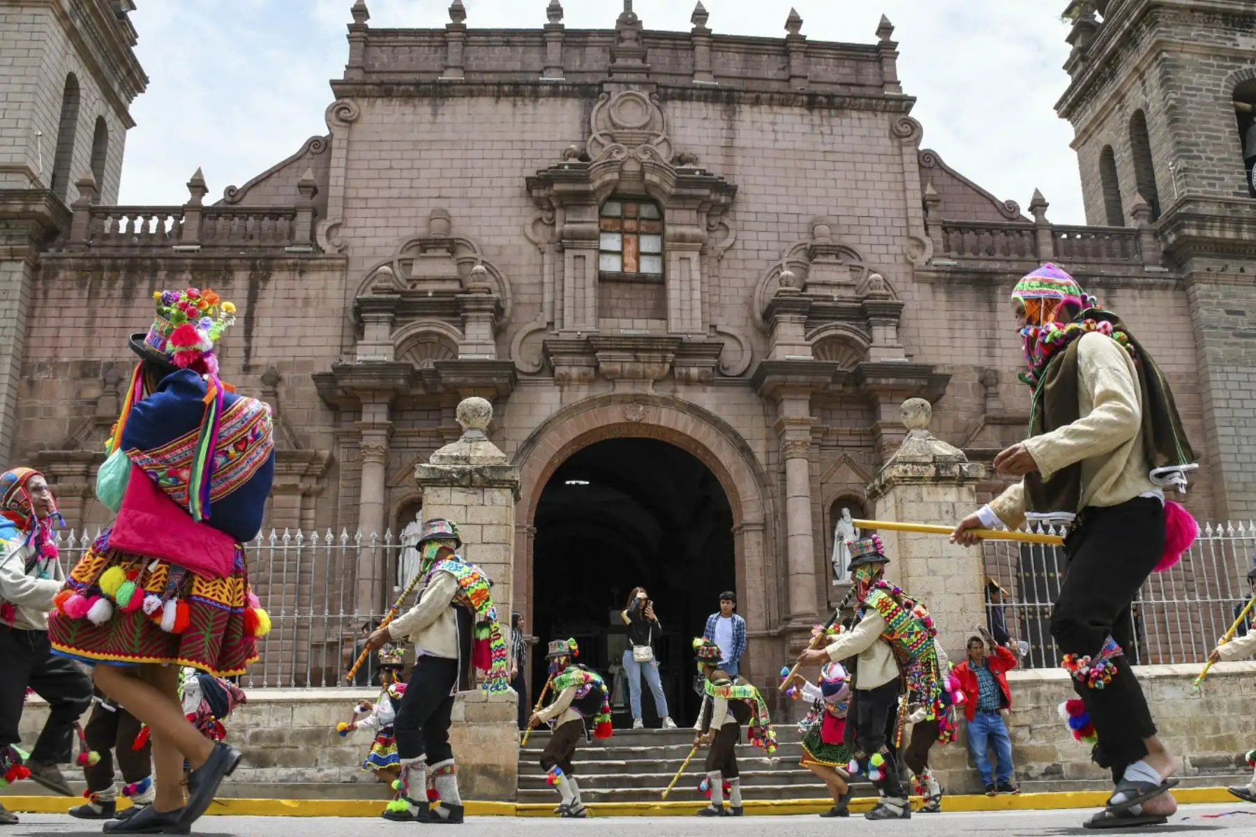 El Carnaval Huantino es una de las fiestas más coloridas de Ayacucho. La provincia de Huanta espera la visita de más de 20,000 turistas para participar de las actividades festivas. ANDINA/Difusión