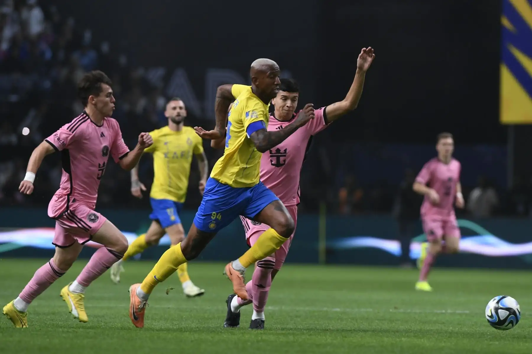 Anderson Talisca de Al Nassr en acción durante el partido de la Riyadh Season Cup 2024 entre Al Nassr e Inter Miami en Riad, Arabia Saudita.
Foto: EFE