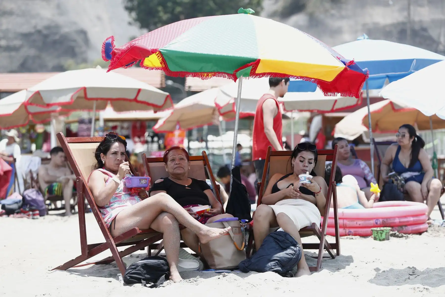 LHosy 21 de diciembre se inicia el verano 2025-2026. Foto: ANDINA.