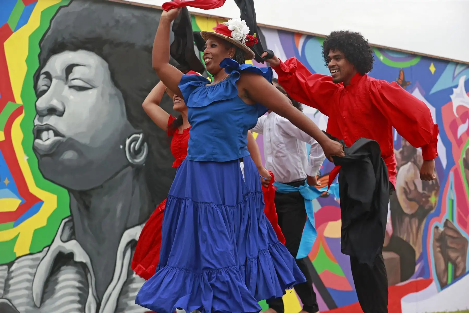 Victoria Santa Cruz, una figura influyente en la historia del Perú, lideró el resurgimiento de las artes afroperuanas a nivel nacional e internacional. En los años 1980 y hasta 1999 ella enseñó en la universidad de Carnegie Mellon en Pittsburgh. 
Foto: ANDINA/Vidal Tarqui