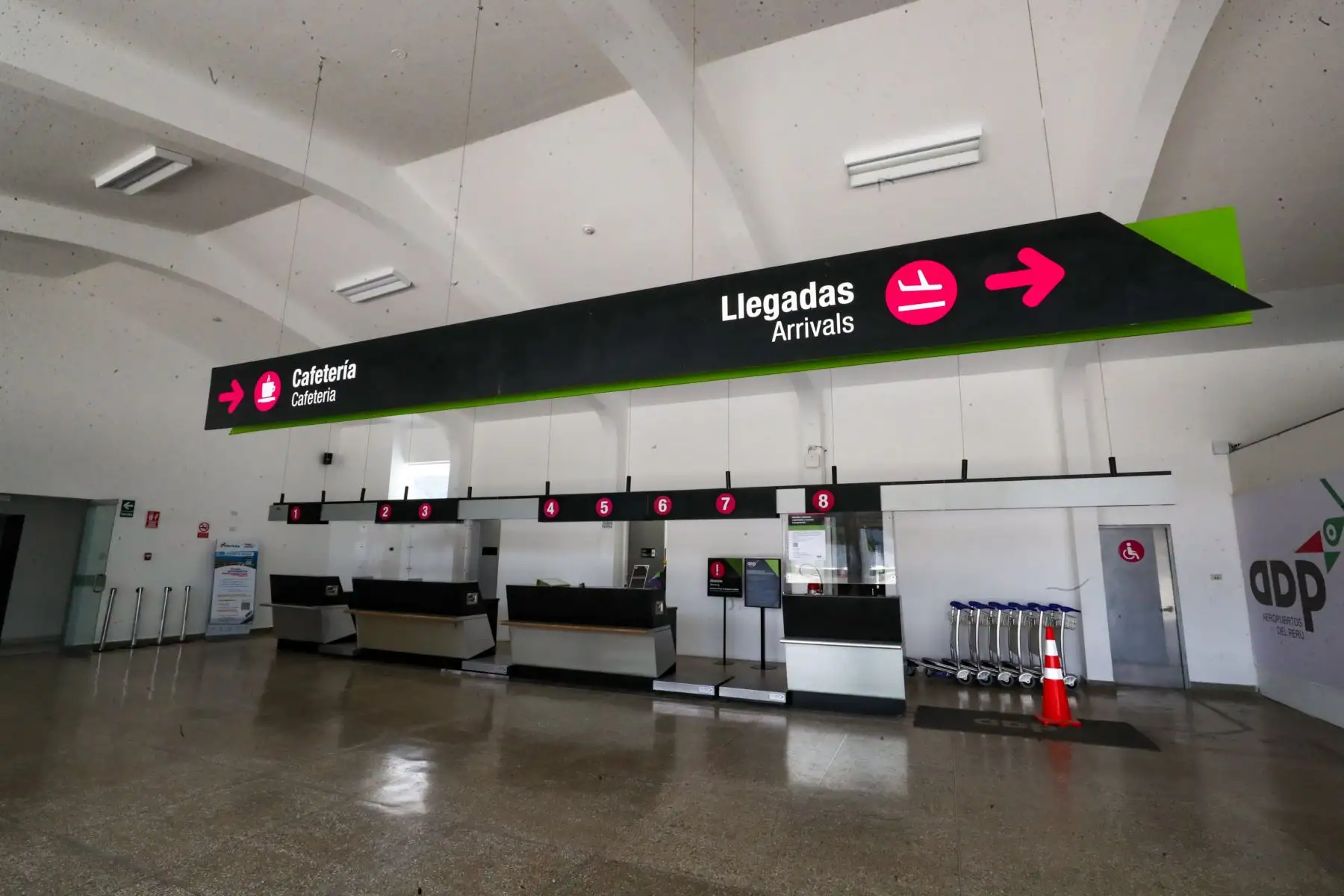 El presidente del Consejo de Ministros, Alberto Otárola, destacó la culminación de las obras de la nueva pista de aterrizaje del aeropuerto Germán Arias Graziani, en Huaraz. Foto: ANDINA/PCM