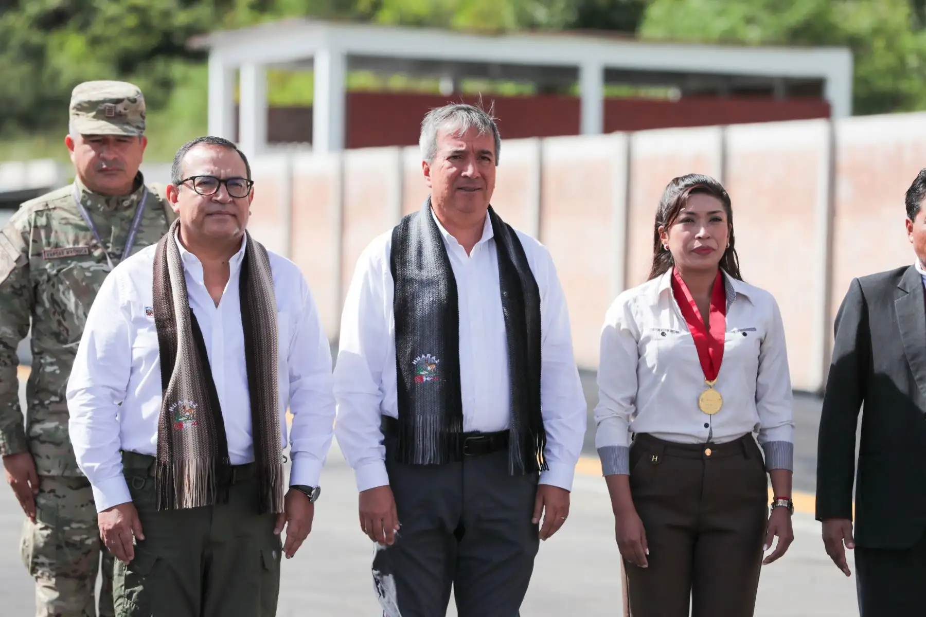El presidente del Consejo de Ministros, Alberto Otárola, destacó la culminación de las obras de la nueva pista de aterrizaje del aeropuerto Germán Arias Graziani, en Huaraz. Foto: ANDINA/PCM