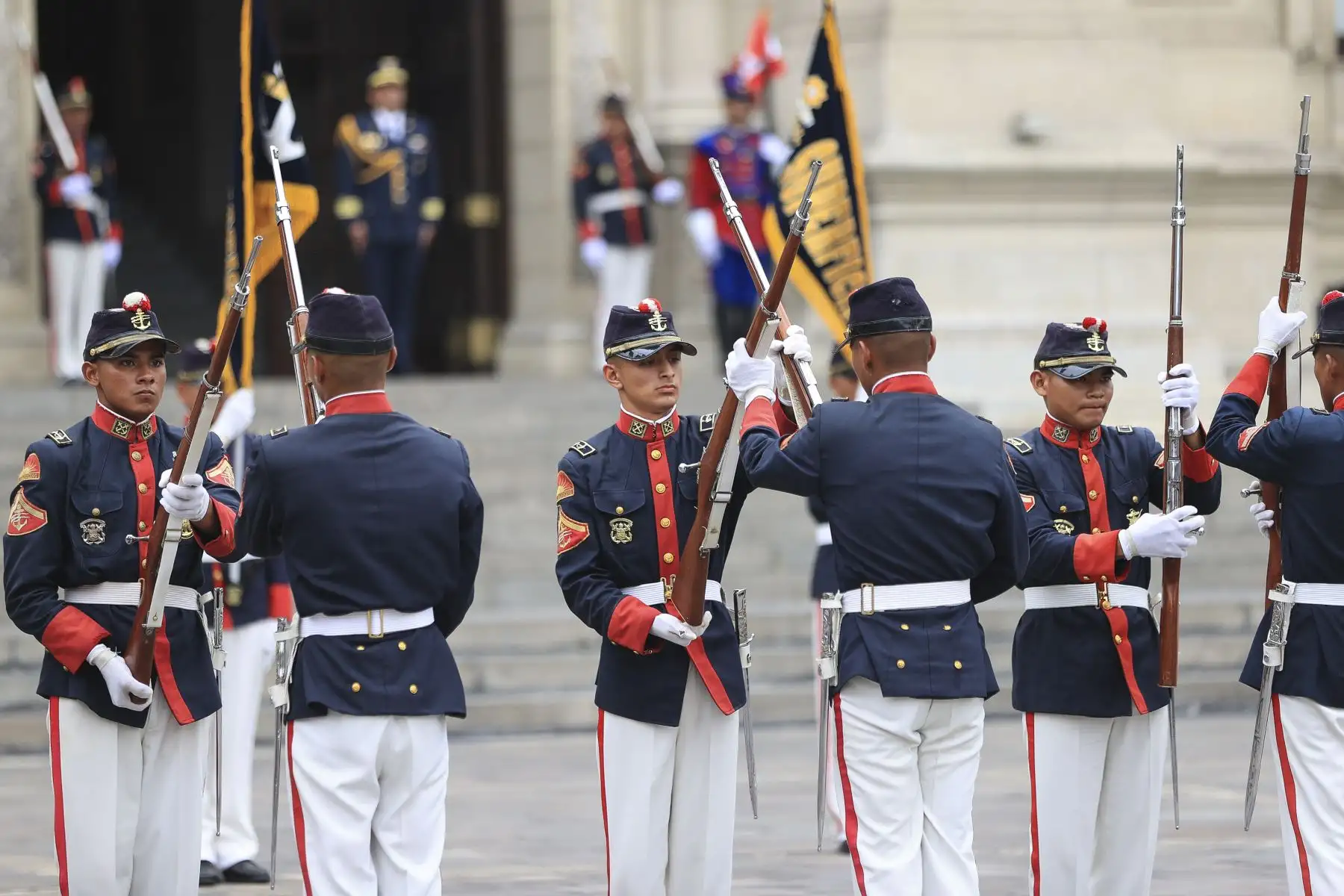 Tradicional cambio de guardia en Palacio de Gobierno
Foto: ANDINA/Prensa Presidencia