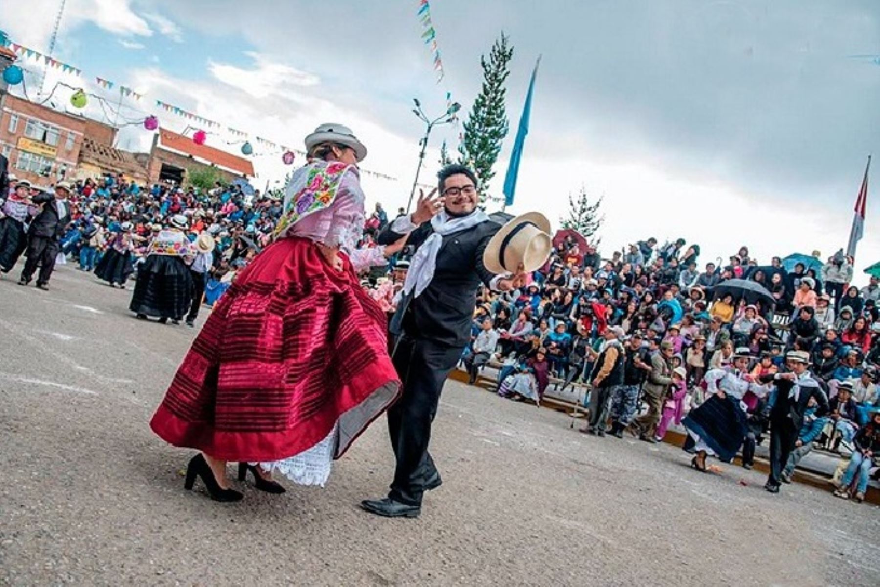 El Carnaval Jaujino, que se festeja en una de las capitales históricas del Perú, es llamado el “Más elegante del Perú” y fue declarado Patrimonio Cultura de la Nación en 2018.