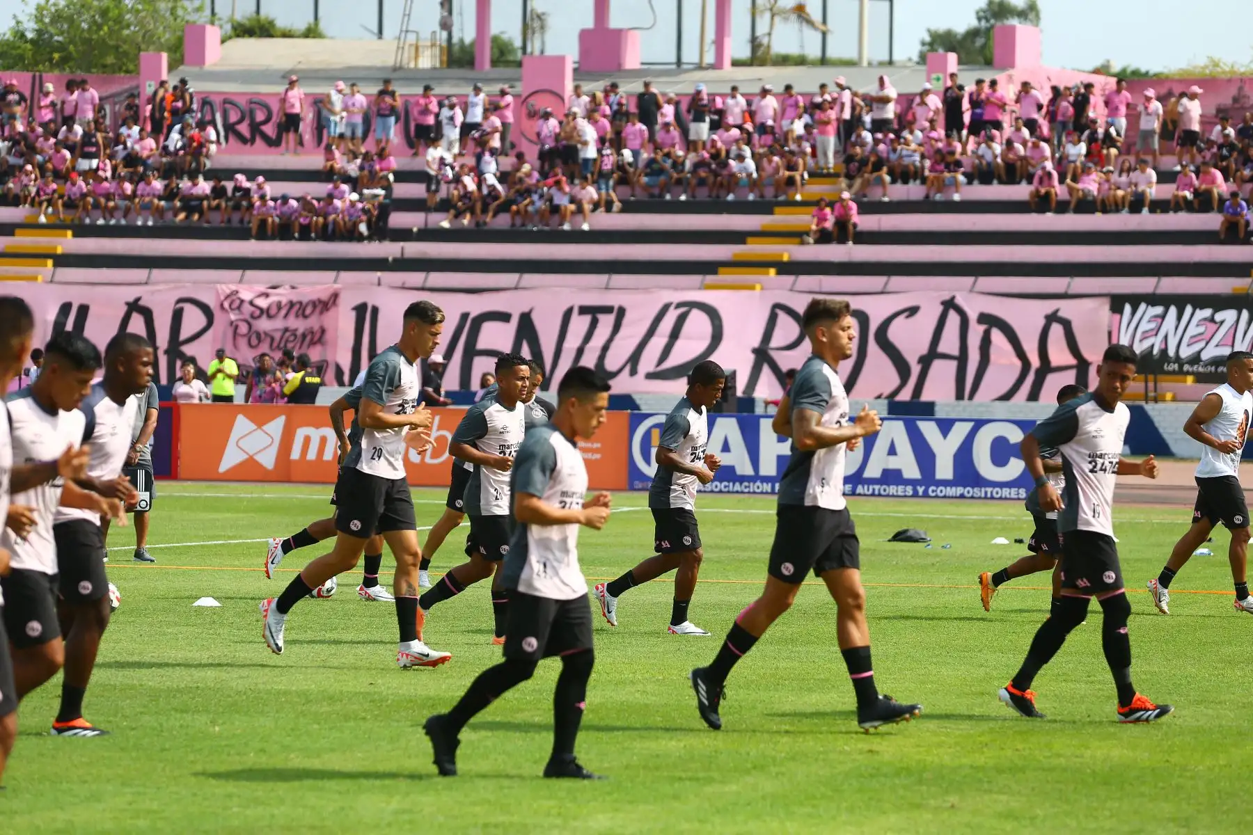 Sport Boys se enfrenta a Sporting Cristal por la fecha 2 de la Liga 1 Apertura  en el estadio Miguel Grau  del Callao. 
Foto: ANDINA/Eddy Ramos