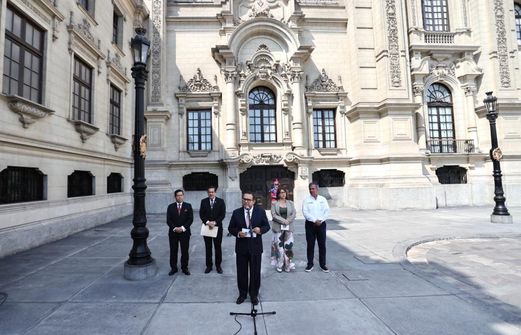 Gobierno modifica Ley de Reforma Magisterial para garantizar docentes idóneos