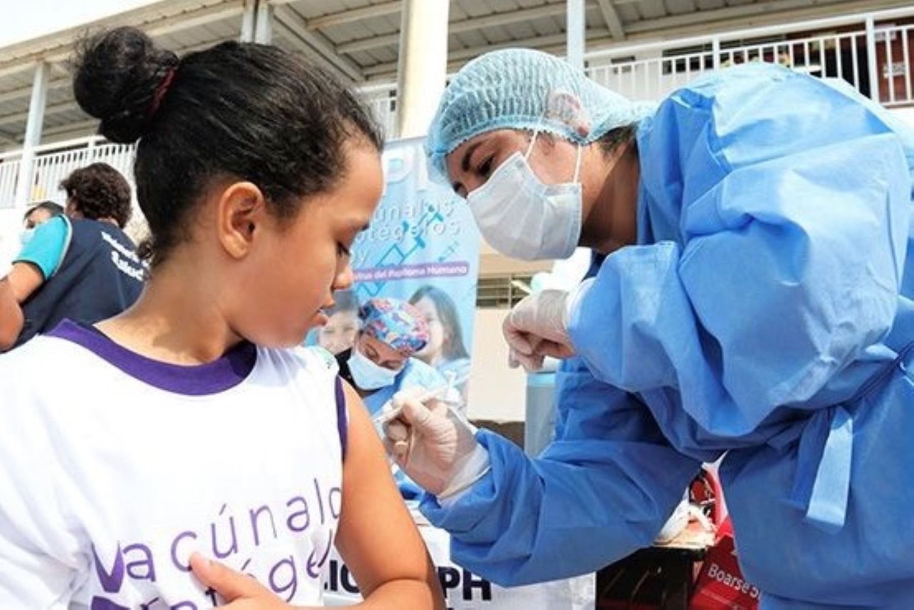 Vacuna contra el VPH: se aplicaron más de 688,000 dosis a niñas y niños de 9 a 13 años. Foto: ANDINA/Difusión.