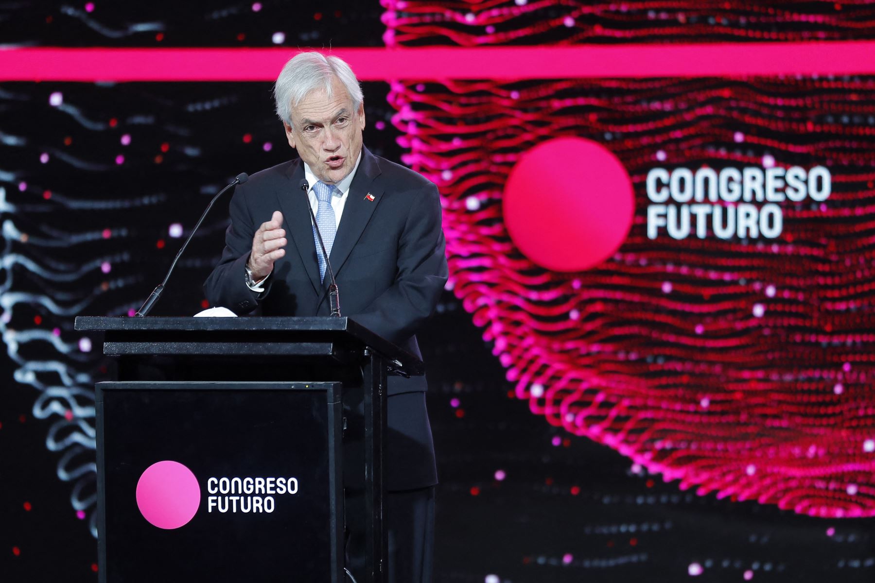 El presidente chileno, Sebastián Piñera, habla durante la ceremonia de apertura de la convención 