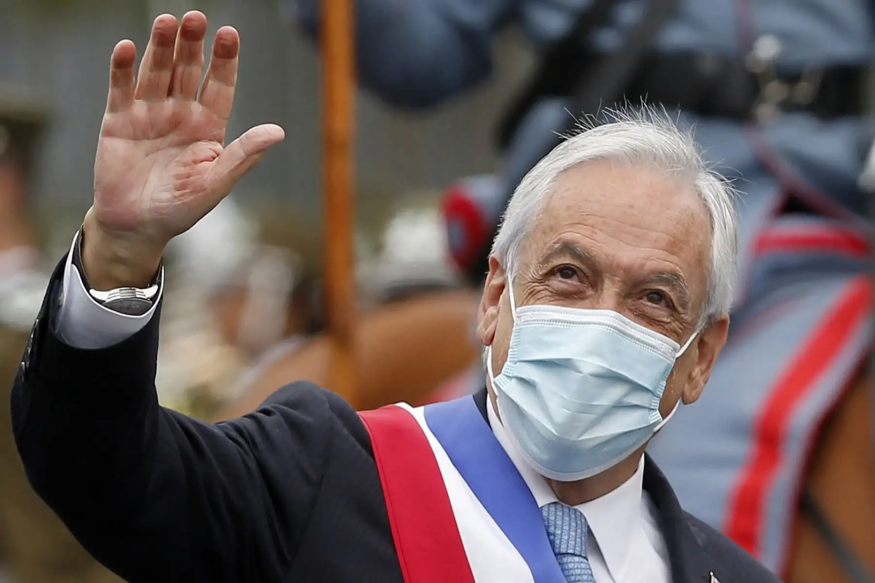 El expresidente de Chile, Sebastián Piñera, llega al Congreso en Valparaíso, Chile, para entregar el poder al presidente electo Gabriel Boric el 11 de marzo de 2022. Foto: AFP