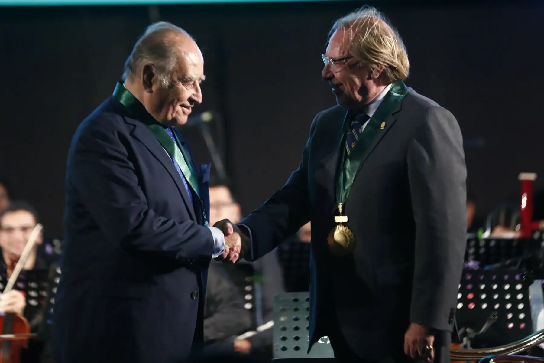 El ex congresista y ministro de Estado, Ántero Flórez-Aráoz, fue reconocido por la Municipalidad de La Molina durante una ceremonia especial realizada en el marco de las celebraciones por el 62 aniversario del distrito. Foto: ANDINA/Daniel Bracamonte