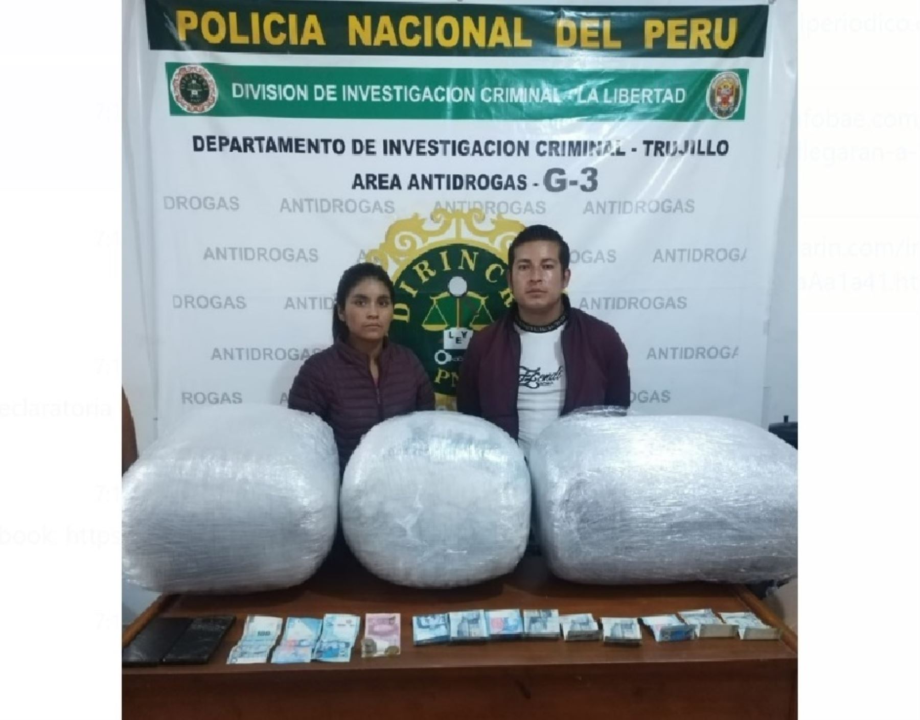 La policía detuvo a dos personas en Trujillo por llevar 32.5 kg de marihuana que trasladaban en una camioneta.