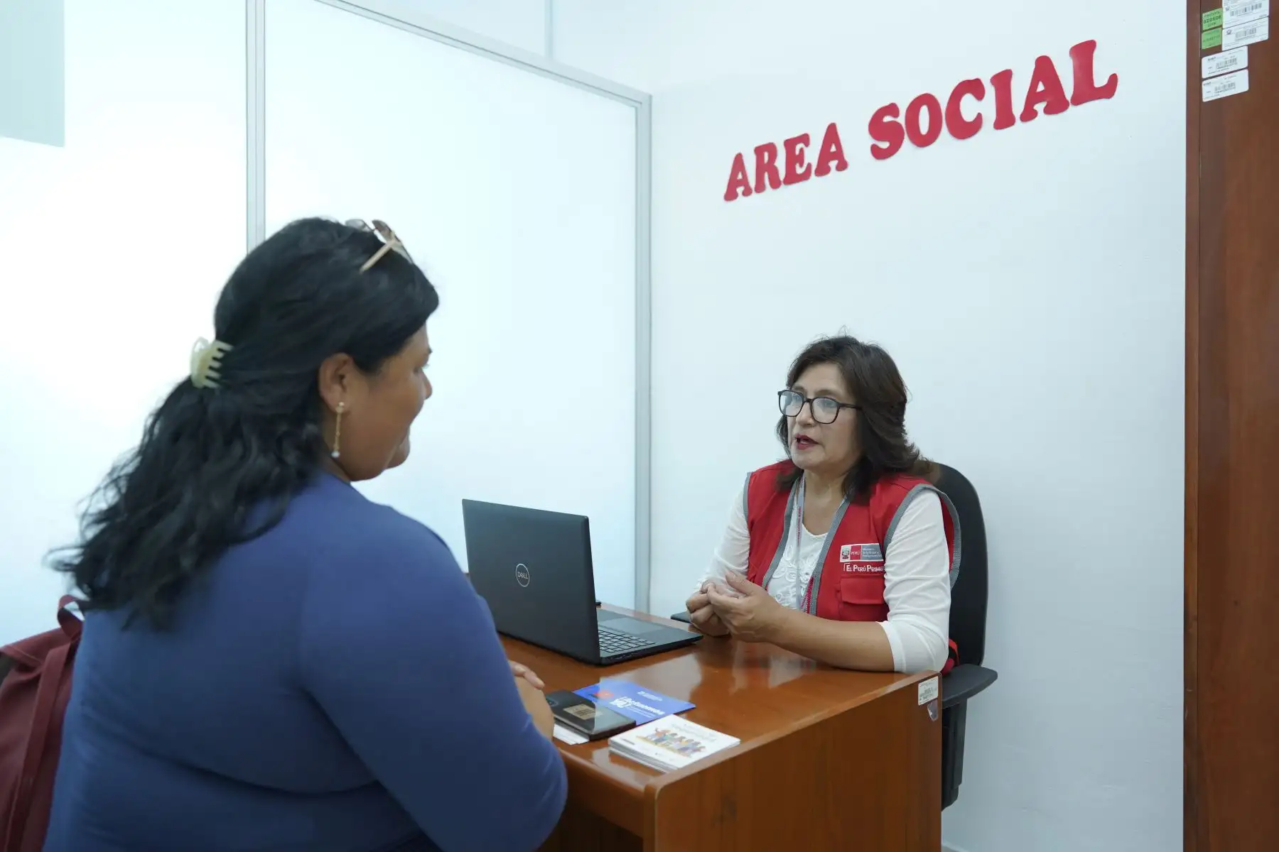 Ministra de la Mujer y Poblaciones Vulnerables, Nancy Tolentino, inauguró el Centro Emergencia Mujer (CEM) Cañete. Foto: ANDINA/ MIMP Perú