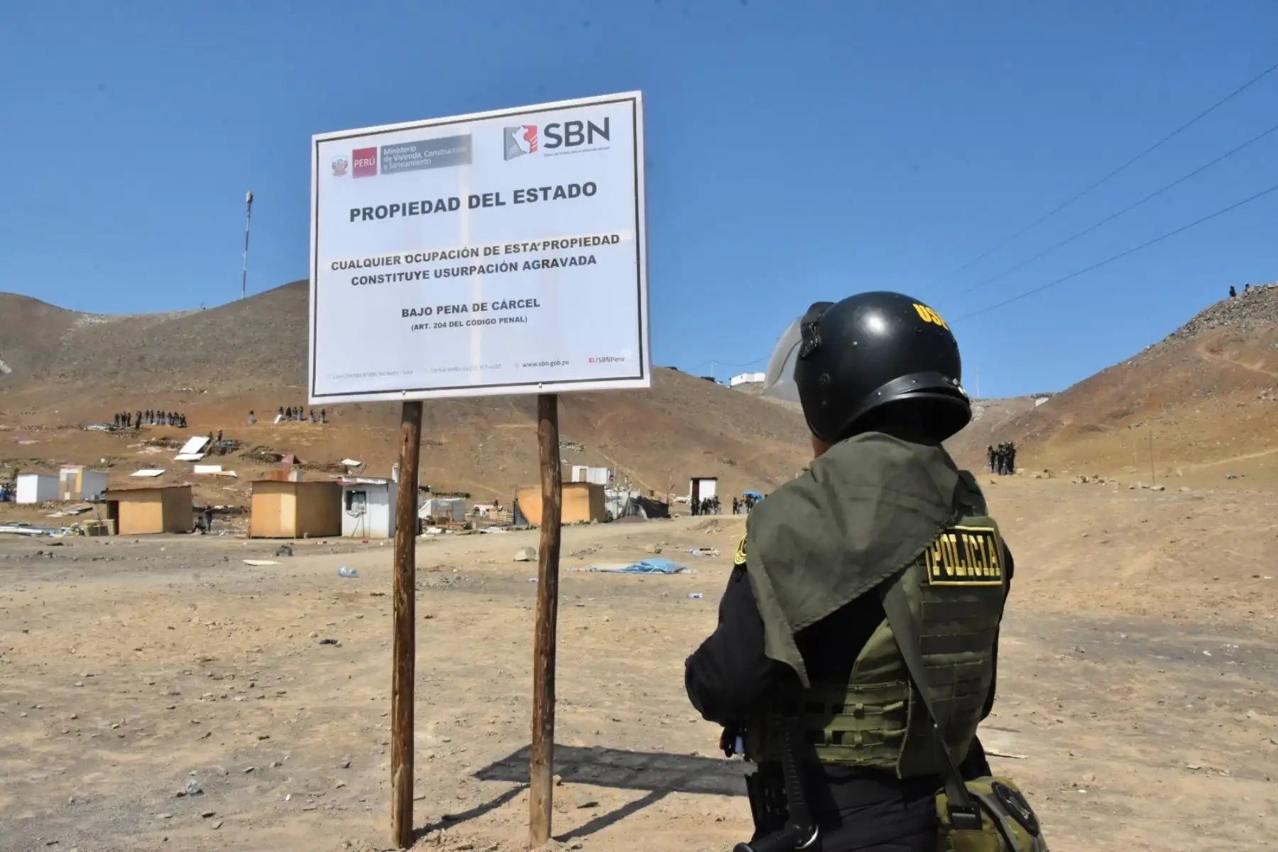 Con apoyo de la Policía Nacional, la SBN recuperó un terreno del Estado que había sido invadido en Pucusana. Foto: SBN/Difusión