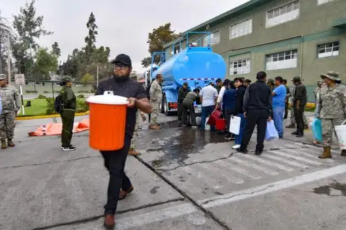 Un nuevo corte del servicio de agua potable afecta a más del 70 % de la población de Arequipa.