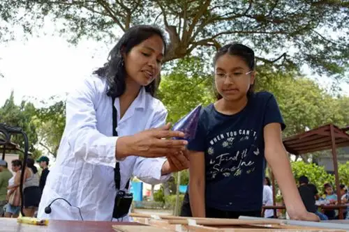 El Día Internacional de la Mujer y la Niña en la Ciencia se celebra el 11 de febrero y diversos organismos dedicados a la difusión de las ciencias se suman a la celebración con el fin de motivar a las niñas pequeñas a seguir sus sueños de dedicarse a las áreas STEM.