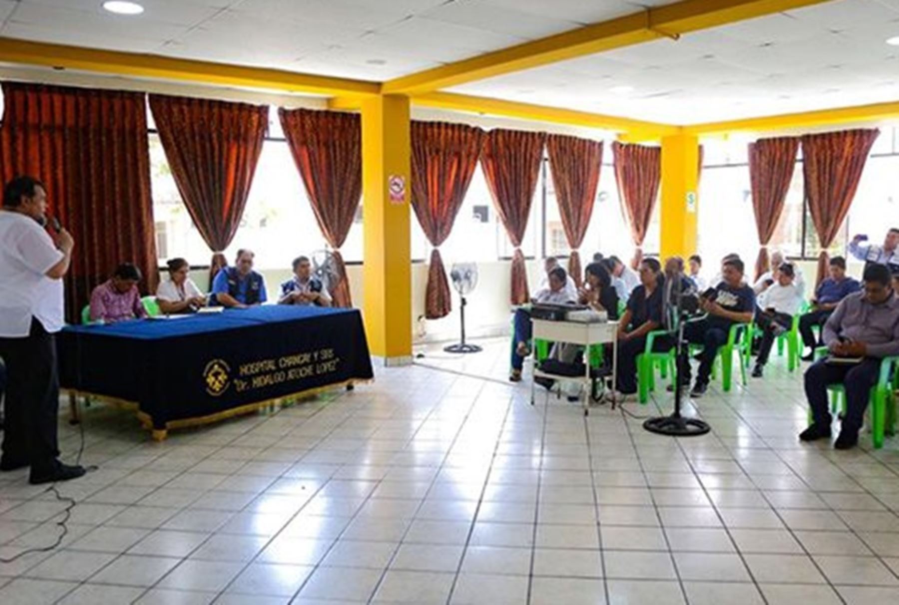 Un equipo técnico del Ministerio de Salud visitó el distrito de Chancay con el fin de realizar el diagnóstico e identificar acciones para el mejoramiento de las prestaciones sociales del Hospital de Chancay, debido a la dinámica social y crecimiento poblacional y el cambio epidemiológico de dicho distrito por la construcción y operatividad del megapuerto