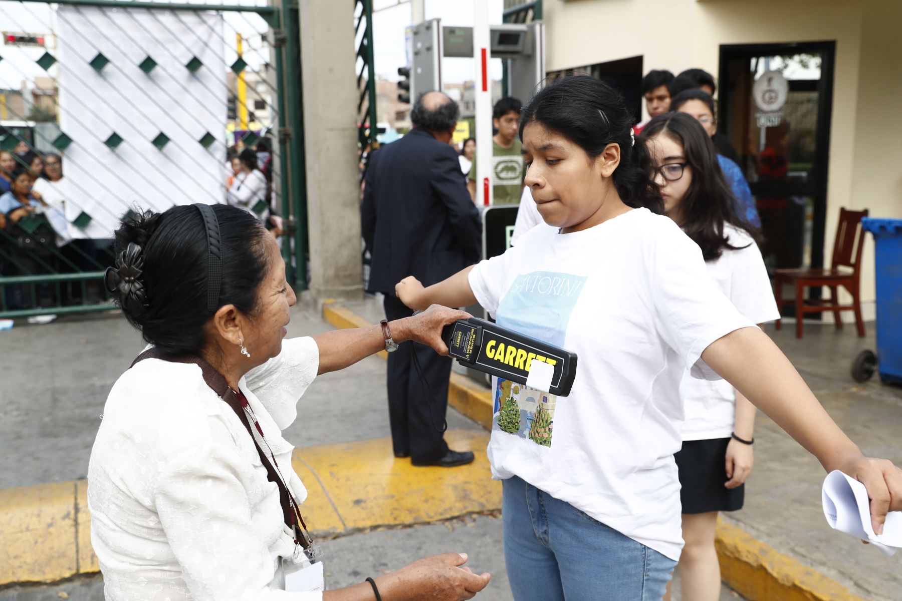 Medidas de seguridad en el campus de la Universidad Nacional de Ingeniería en el Rímac para rendir el examen de admisión 2024-1 que se realiza los días 12, 14 y 16 de febrero. Foto: ANDINA/ Daniel Bracamonte