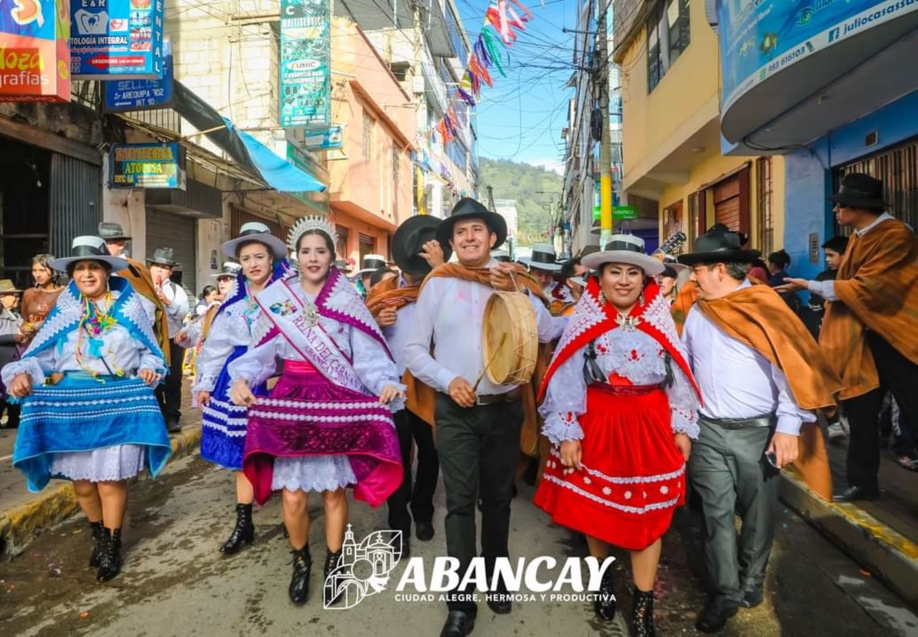 Explosión de alegría, color y música por el inicio de festejos por el Carnaval de Abancay. ANDINA/Difusión