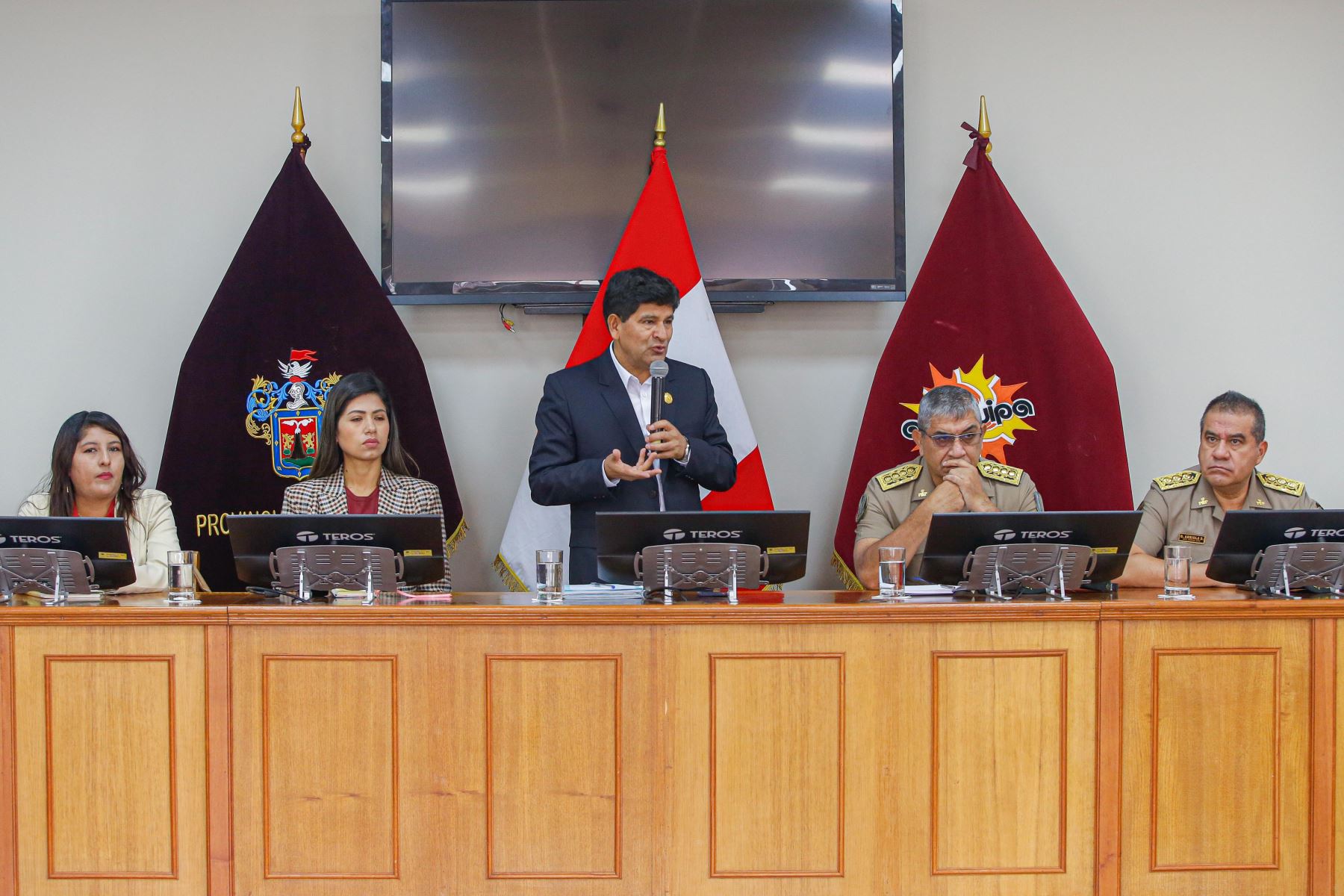 En la ciudad de Arequipa se desarrolló una sesión extraordinaria del Comité Regional de Seguridad Ciudadana. Foto: ANDINA/Difusión