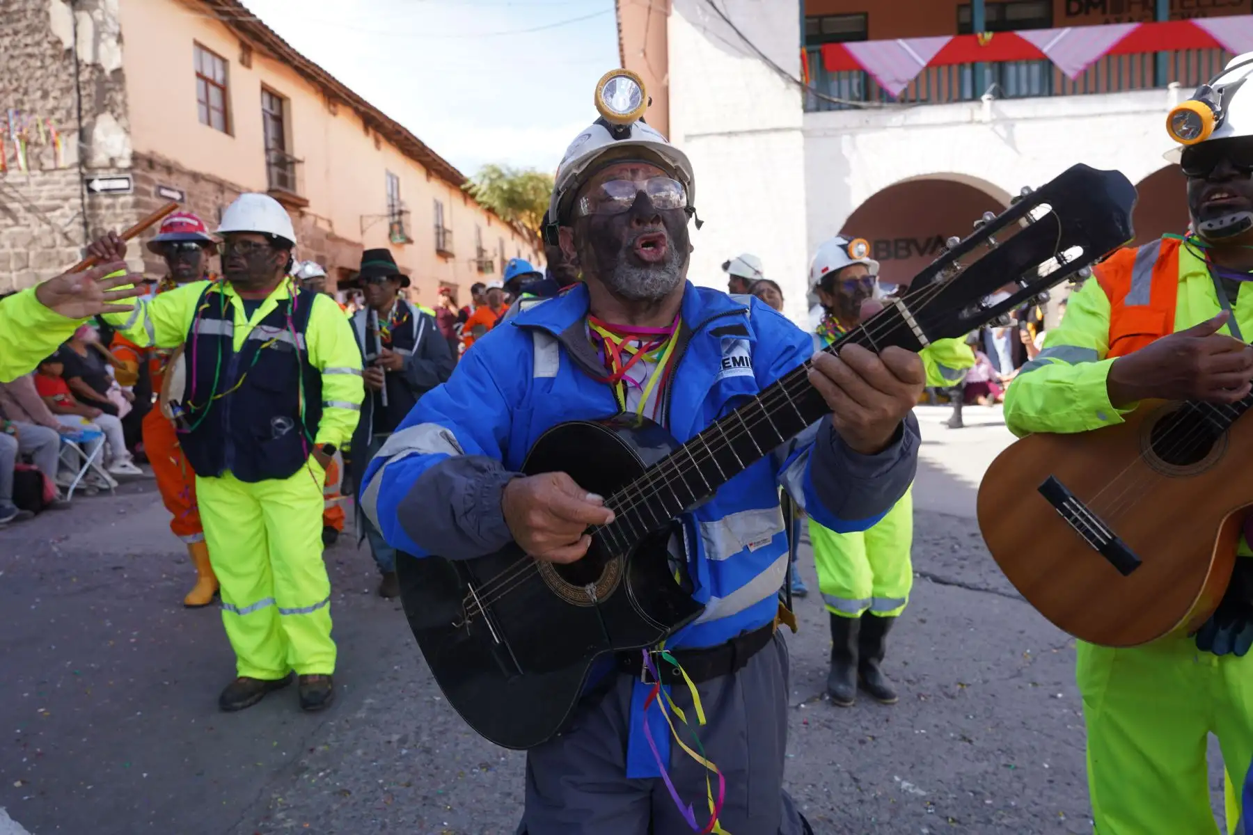Cientos de personas disfrutaron del carnaval ayacuchano en su cuarto y ultimo día Foto: Cortesía/Genry Bautista