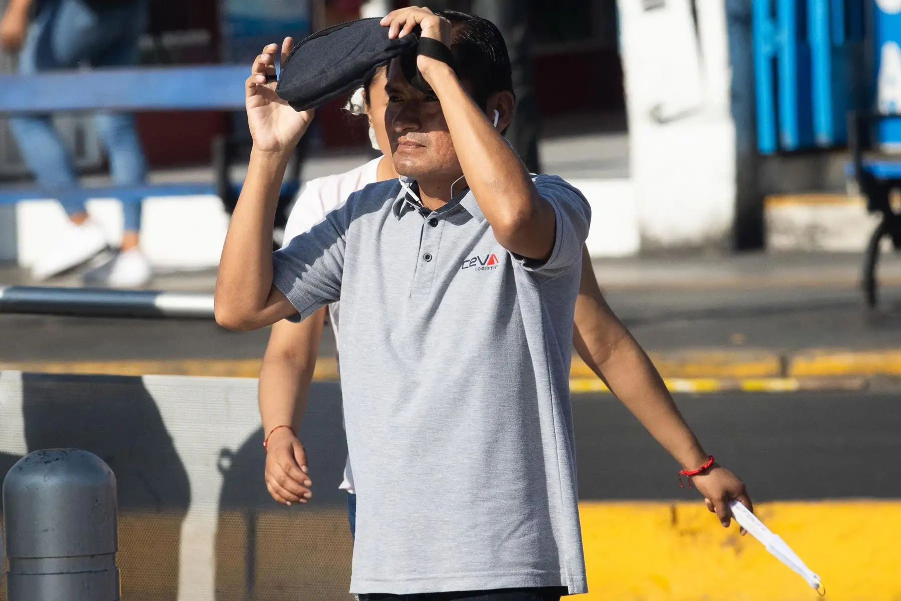 El calor se resiste a abandonar la capital peruana y nuevamente se reportaron temperaturas cercanas a los 30 grados. Foto: ANDINA/Carlos Lezama Villantoy