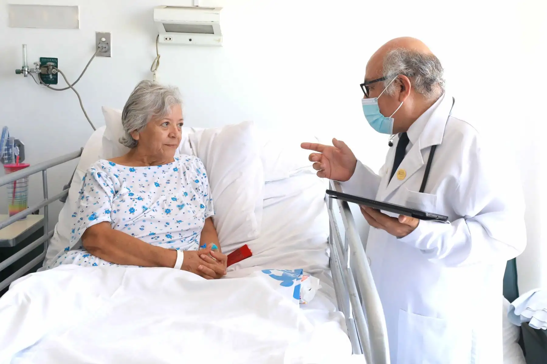 Con el objetivo de fomentar una cultura organizacional y asistencial centrada en la humanización, el Seguro Social de Salud (EsSalud), ha elaborado la estrategia ¨Cuidando con el Corazón¨ para fortalecer la cultura de humanización en sus centros asistenciales a nivel nacional. Foto: ANDINA/ EsSalud